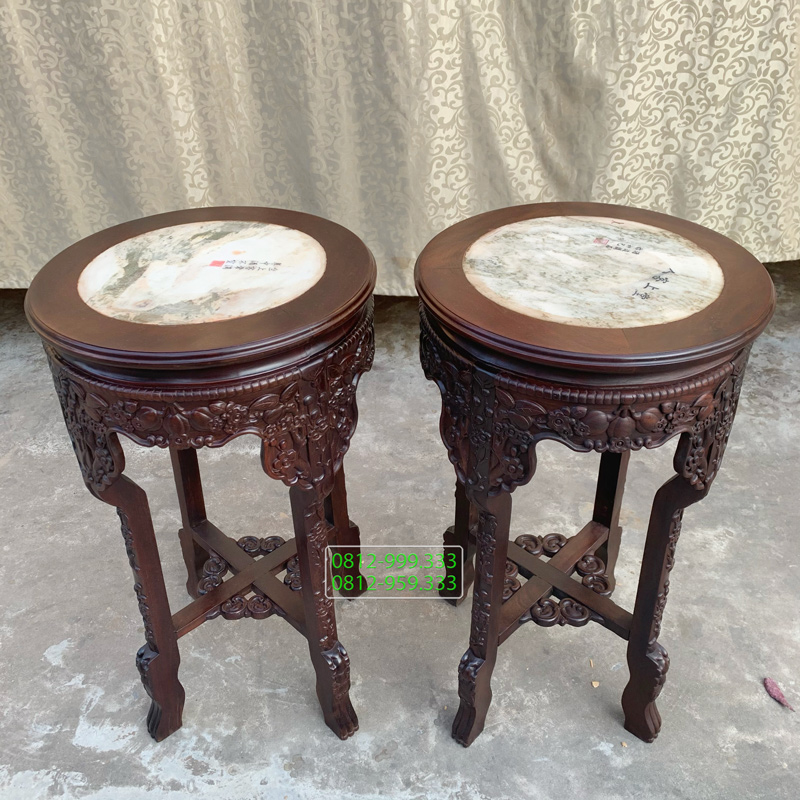 Đôn gỗ tròn chạm đào