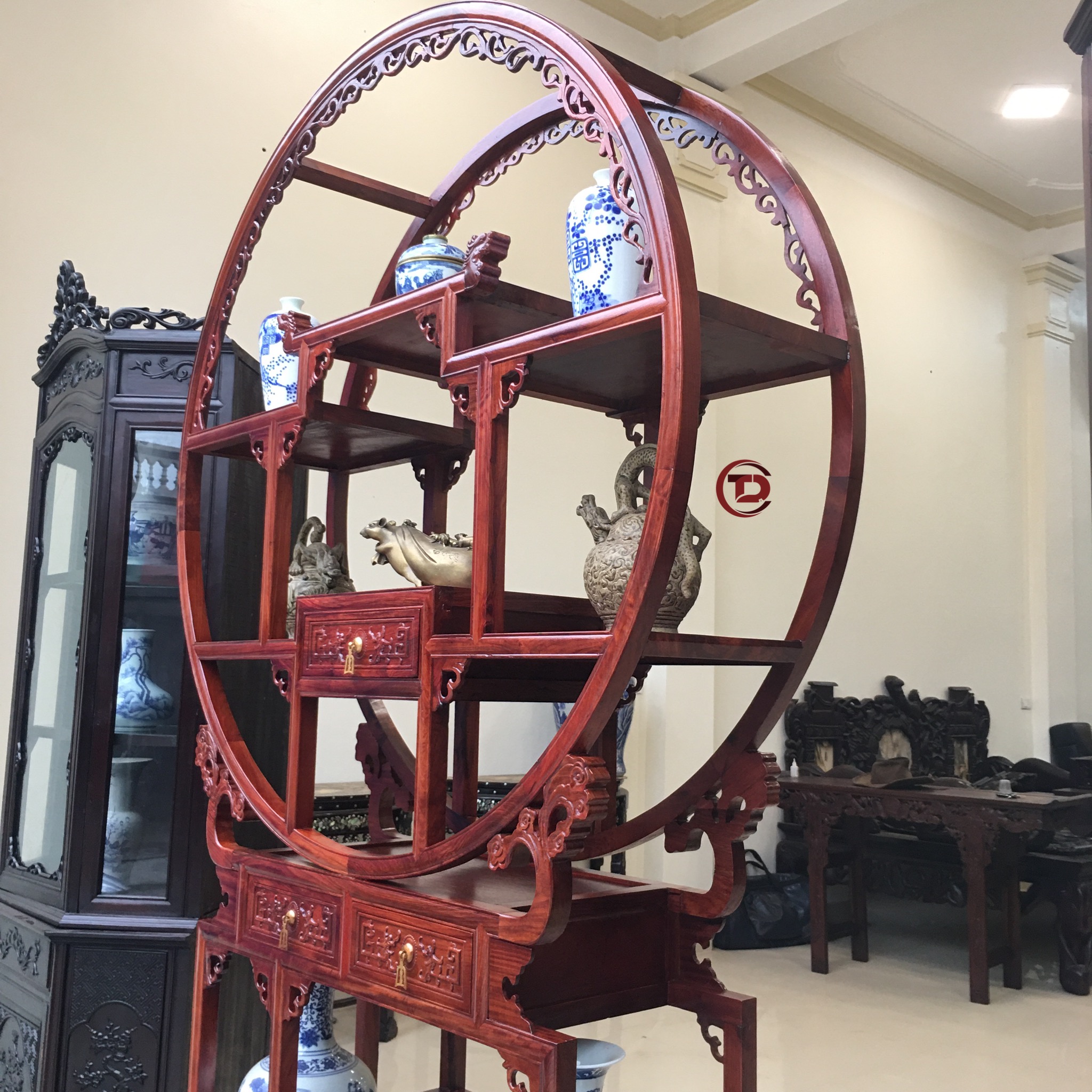 kệ bày đồ bình phong