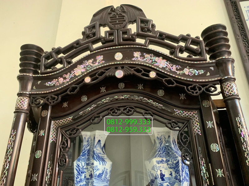 Công dụng của tủ bày đồ phòng khách