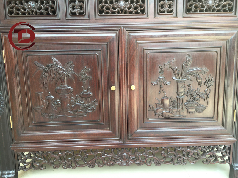 tu trang tri phong khach