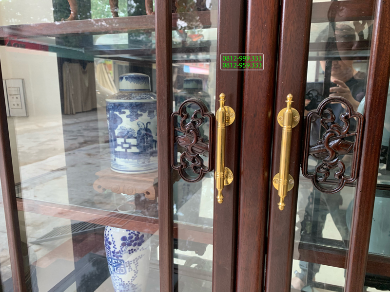 tủ bày đồ phòng khách