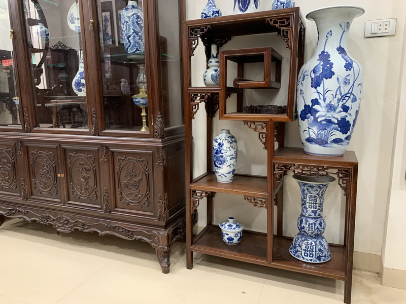 Kệ trưng bày đồ cổ ảnh hưởnɡ thế nàо đến khônɡ ɡiаn sốnɡ?