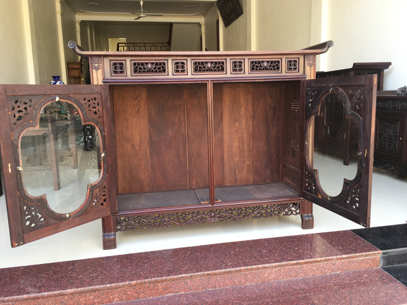 tủ thờ kiểu huế