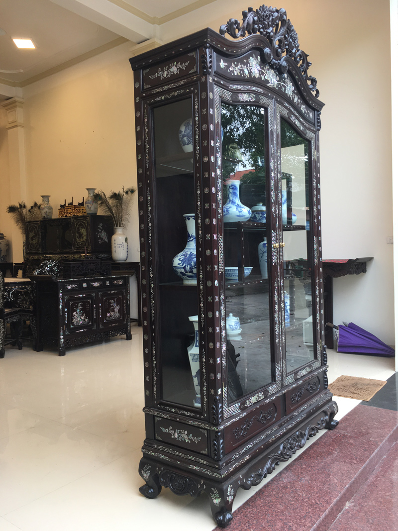 mẫu tủ rượu gỗ gụ đẹp