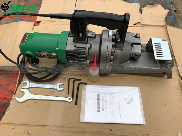 Máy cắt sắt thủy lực cầm tay phi 32mm Nhật Bản