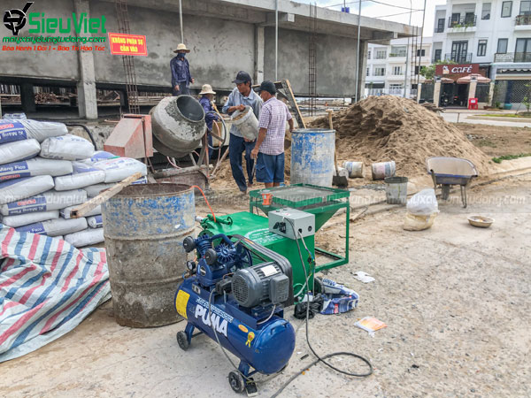 Máy phun vữa trát tường tại công trình