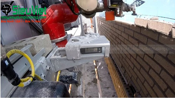 Rô Bốt xây gạch