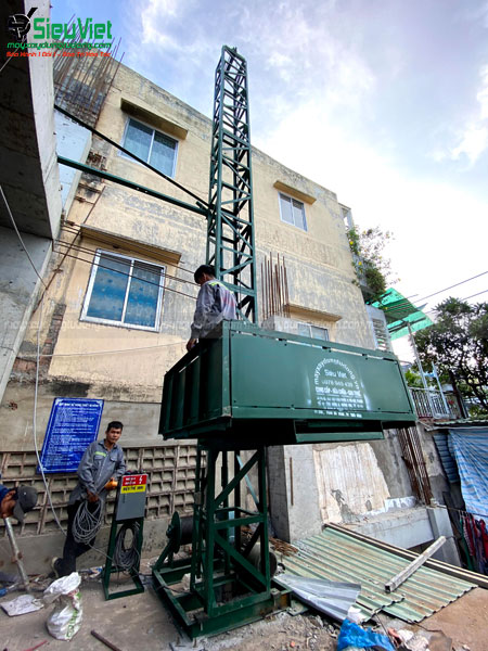 Vận thăng 300Kg lắp đặt tại công trình