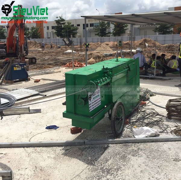 Máy bẻ đai sắt cũ bàn giao tại công trình