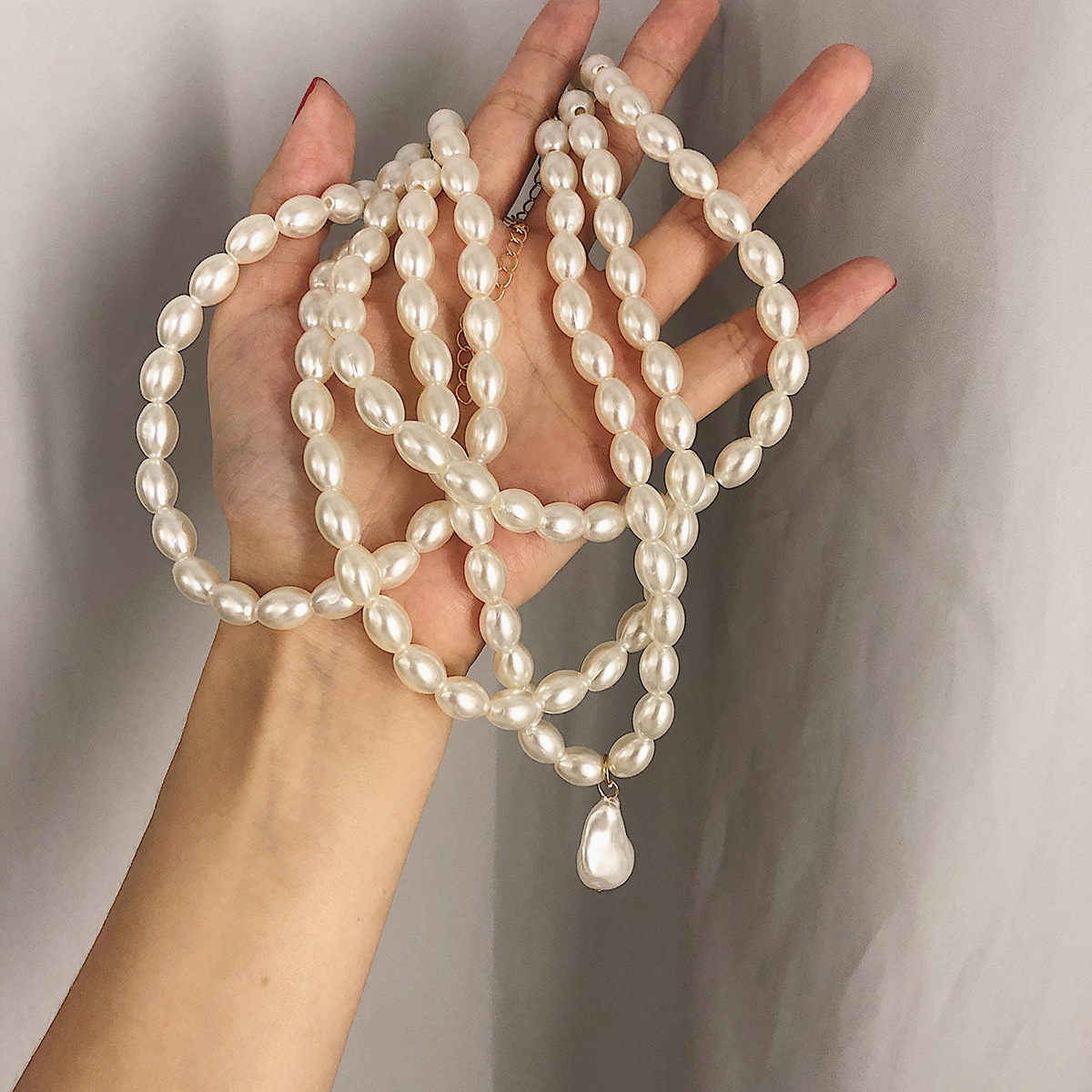 Vòng cổ ngọc trai nữ quý phái