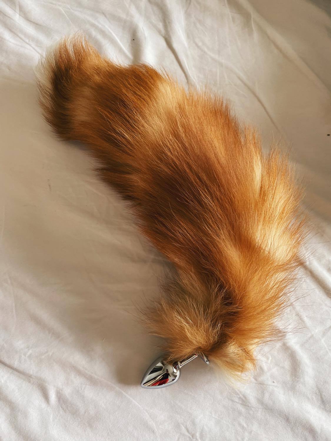 Đuôi cáo gắn hậu môn sexy