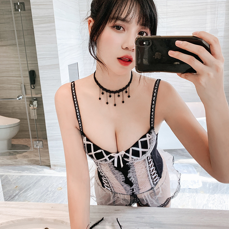 Corset 2 dây đan ngực quyến rũ