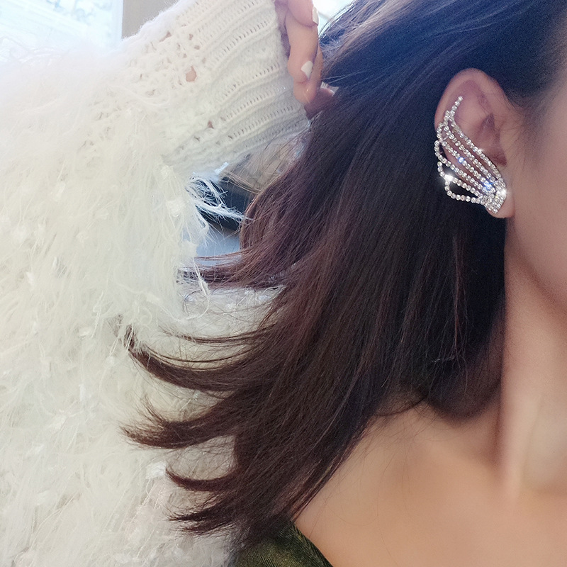 Khuyên tai bạc đính đá hình cánh chim ốc