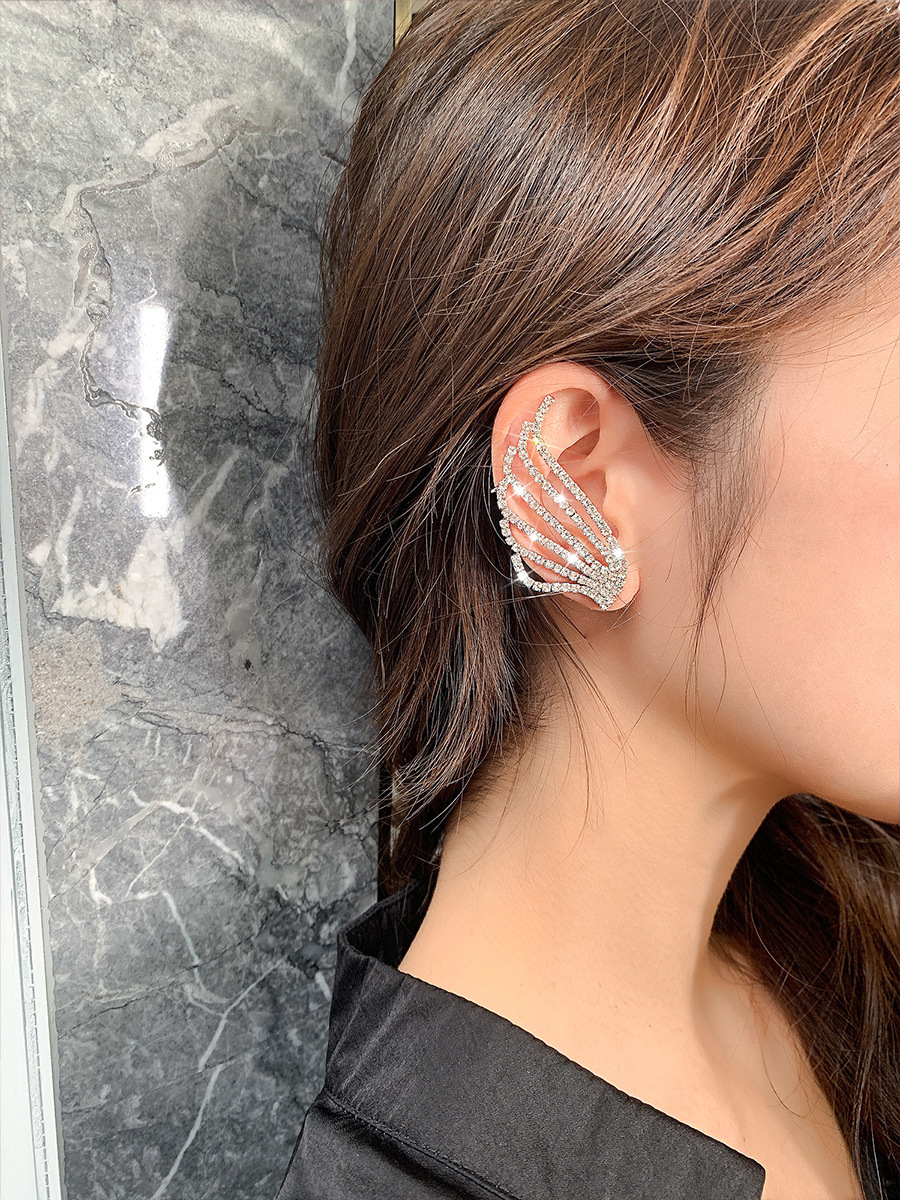 Khuyên tai bạc đính đá hình cánh chim ốc