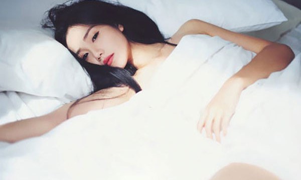 Tuổi nào của phụ nữ có ham muốn cao nhất? Khám phá “thời kỳ vàng” trong chuyện chăn gối