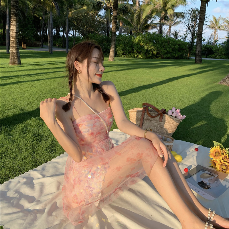 Váy 2 dây tráng gương