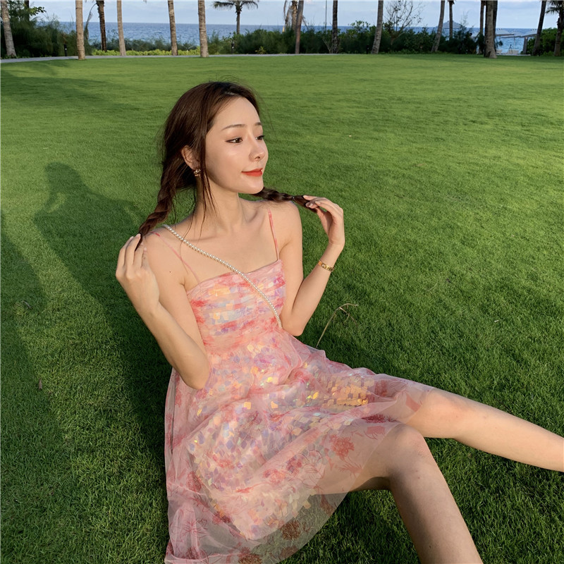 Váy 2 dây tráng gương