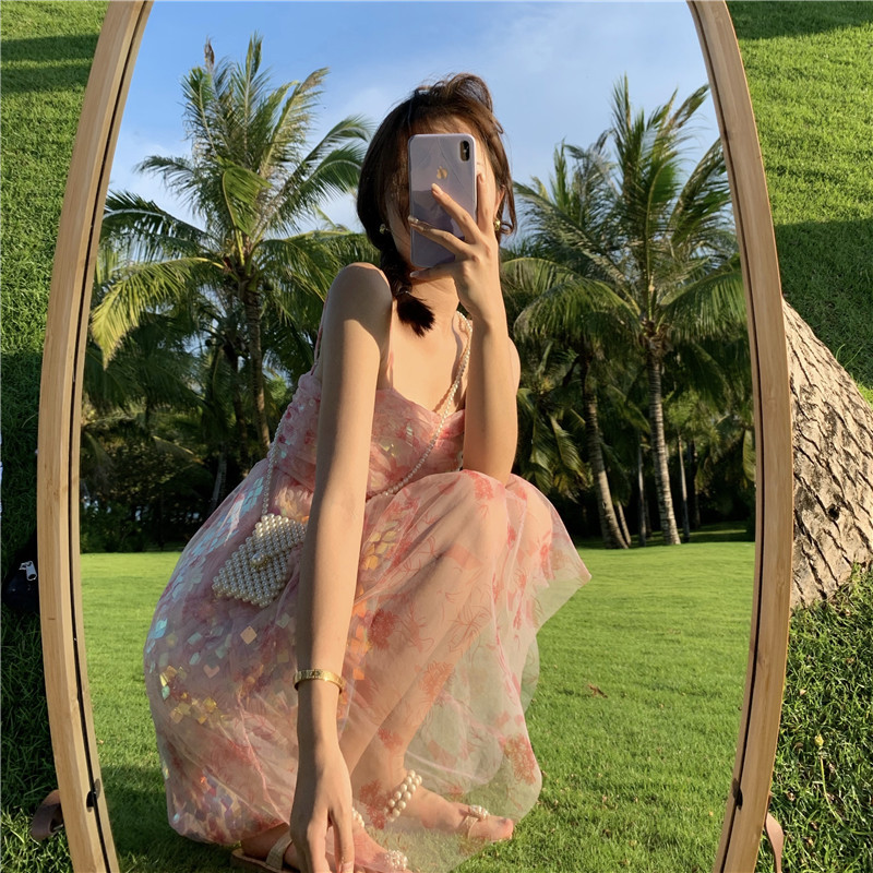 Váy 2 dây tráng gương