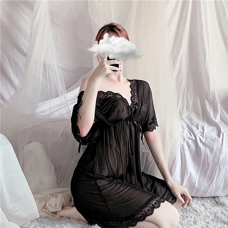 Đầm ngủ ren tay lỡ sexy