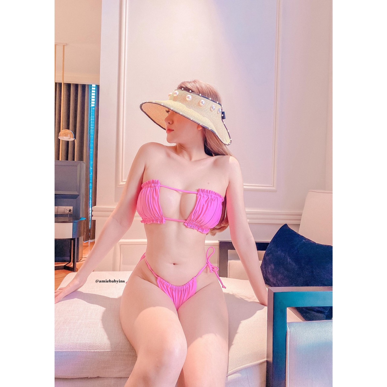 Bikini 2 mảnh buộc dây dúm