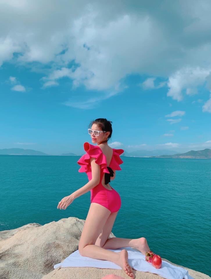 đồ bơi tiểu thư