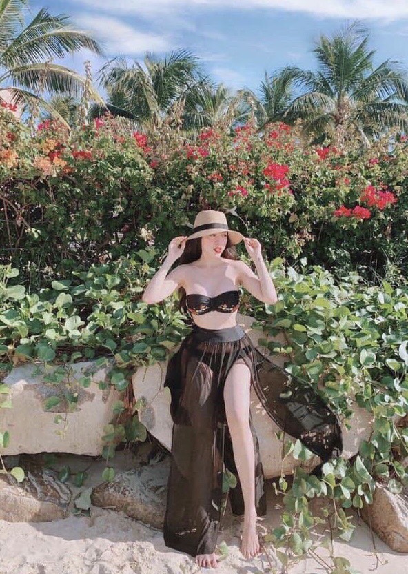 đồ bơi 2 mảnh có gọng