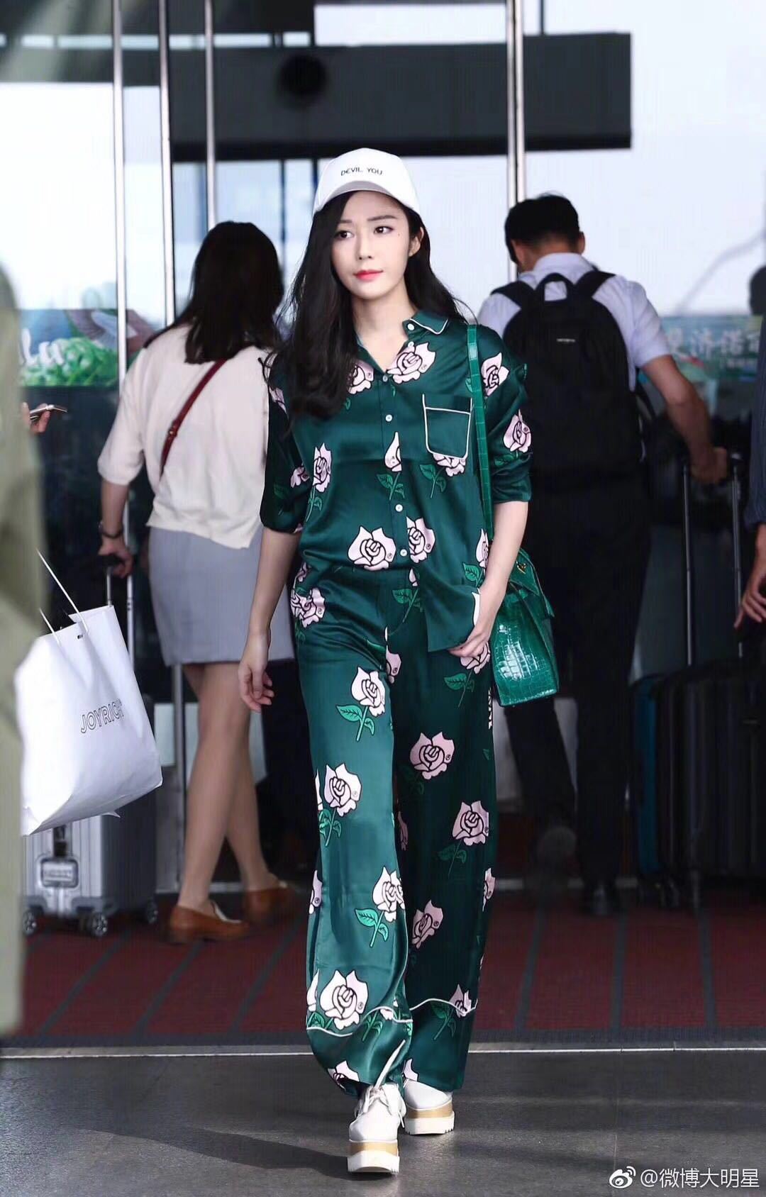 bộ ngủ lụa quảng châu