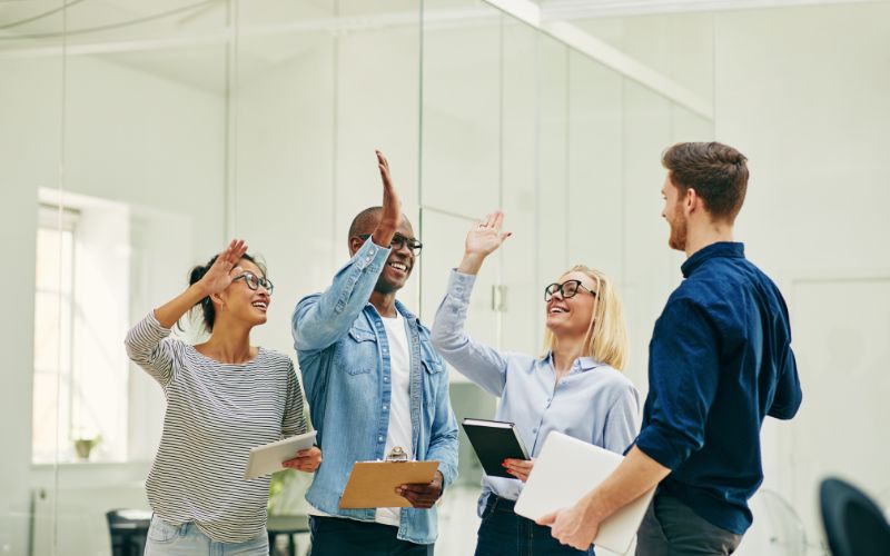 Người Ái Kỷ (Narcissist) Là Gì? Cách Nhận Biết Và Ứng Xử Khôn Ngoan