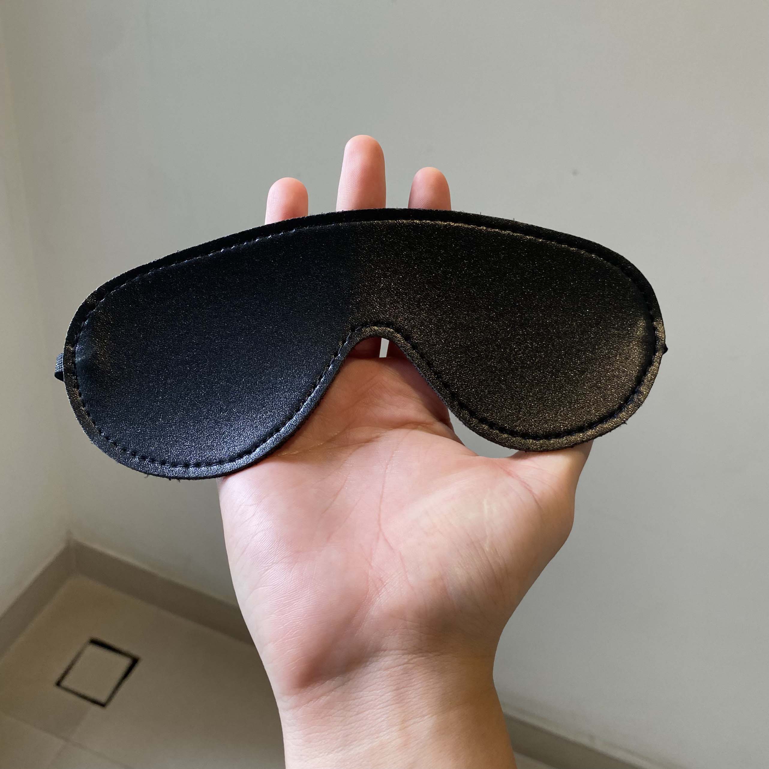 Bịt mắt SM cơ bản da PU