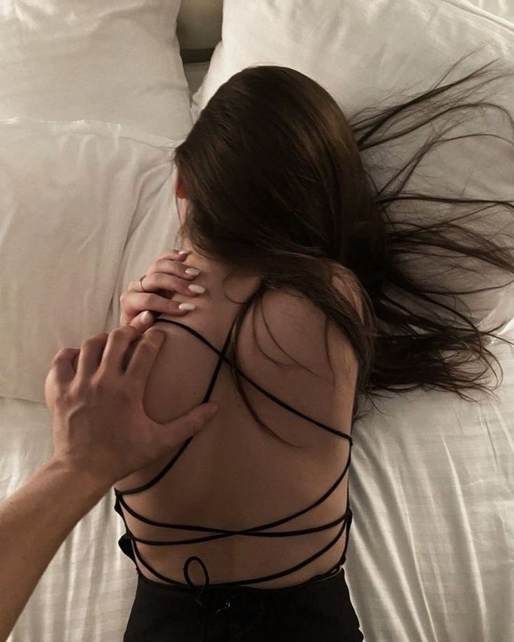 Cách Làm Gái Hư Trên Giường Khiến Chàng Gục Ngã Trong Tình Yêu – Bí Kíp “Nóng Bỏng” Không Thể Quên