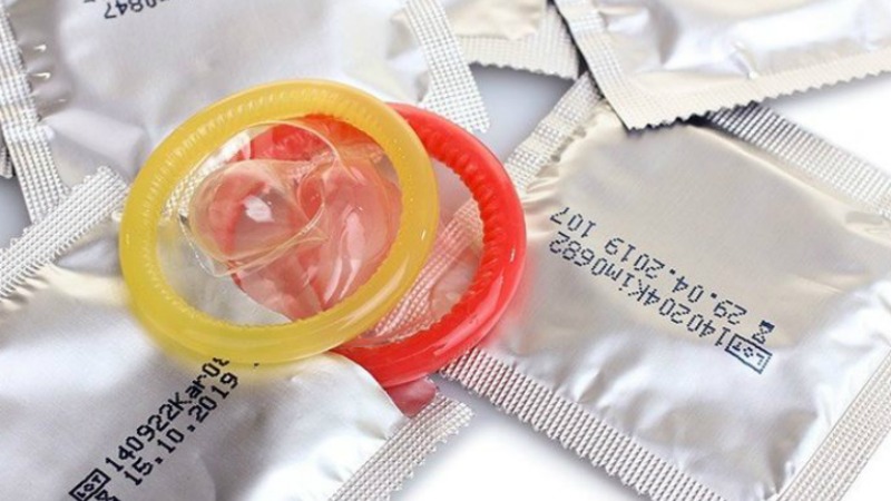 Chất Bôi Trơn Trong Bao Cao Su Có Gây Hại Không? Sự Thật Và Lưu Ý Quan Trọng