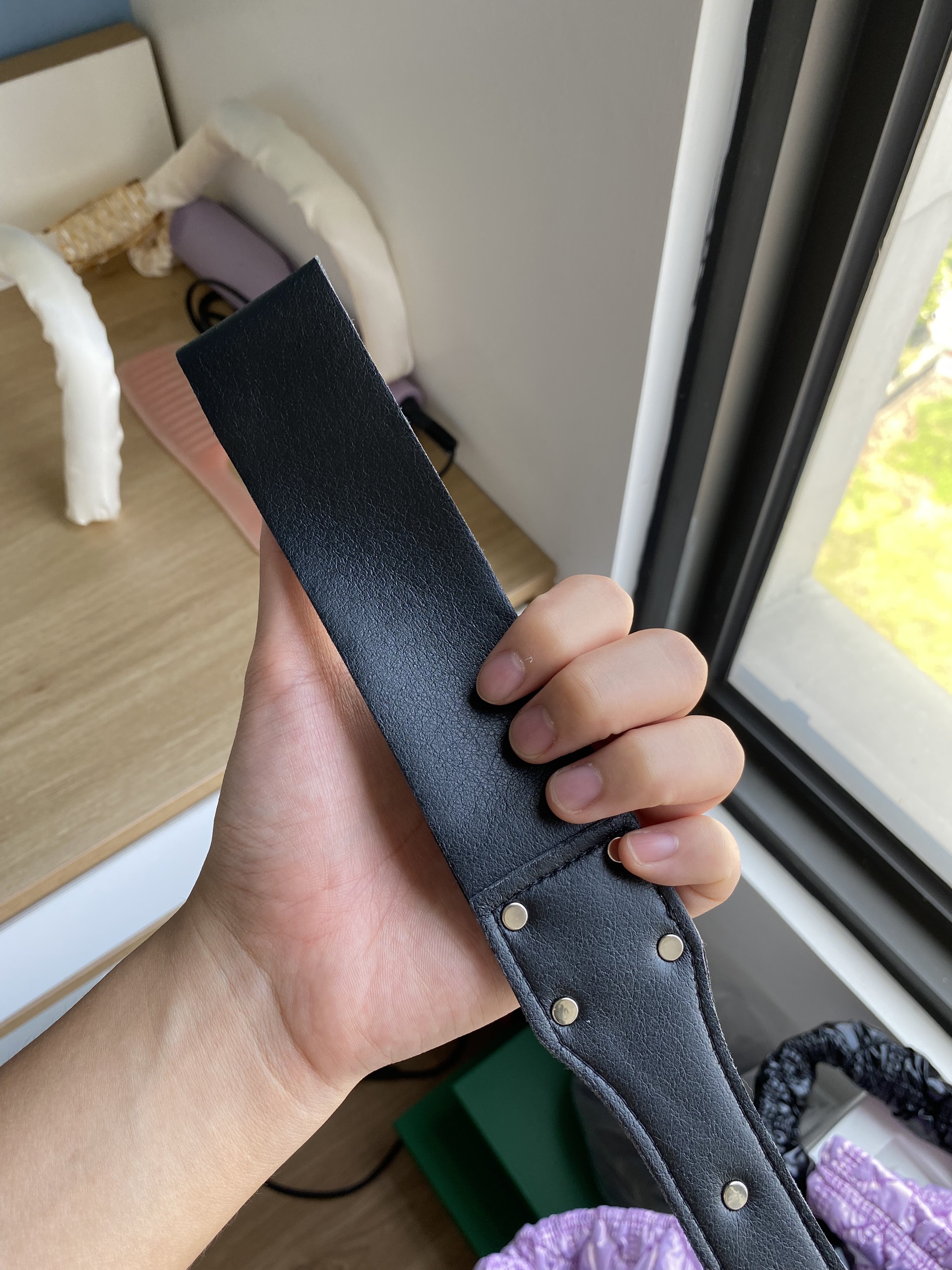 Tét mông da PU Paddie 2 lớp