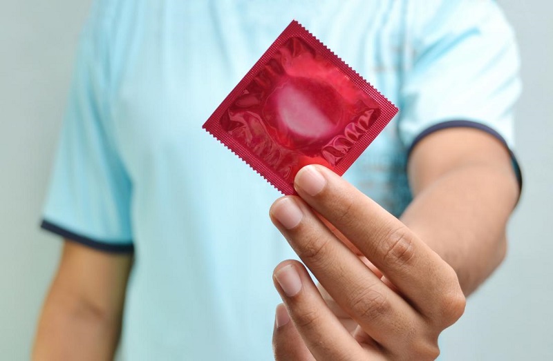 Hướng Dẫn Chi Tiết Cách Đeo Và Tháo Bao Cao Su Đúng Cách