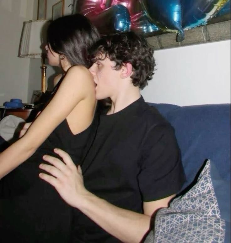 Khám phá sở thích thầm kín của đàn ông khi quan hệ