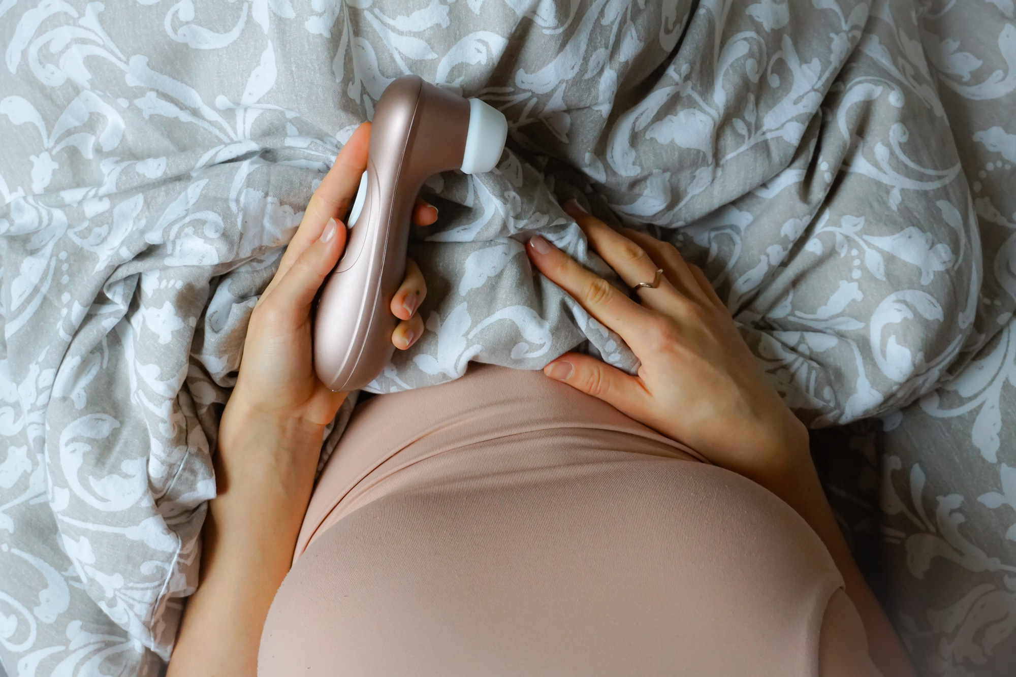 Cách kích thích nhũ hoa khiến bản thân phê đến tận óc – Bí quyết đạt khoái cảm mạnh mẽ