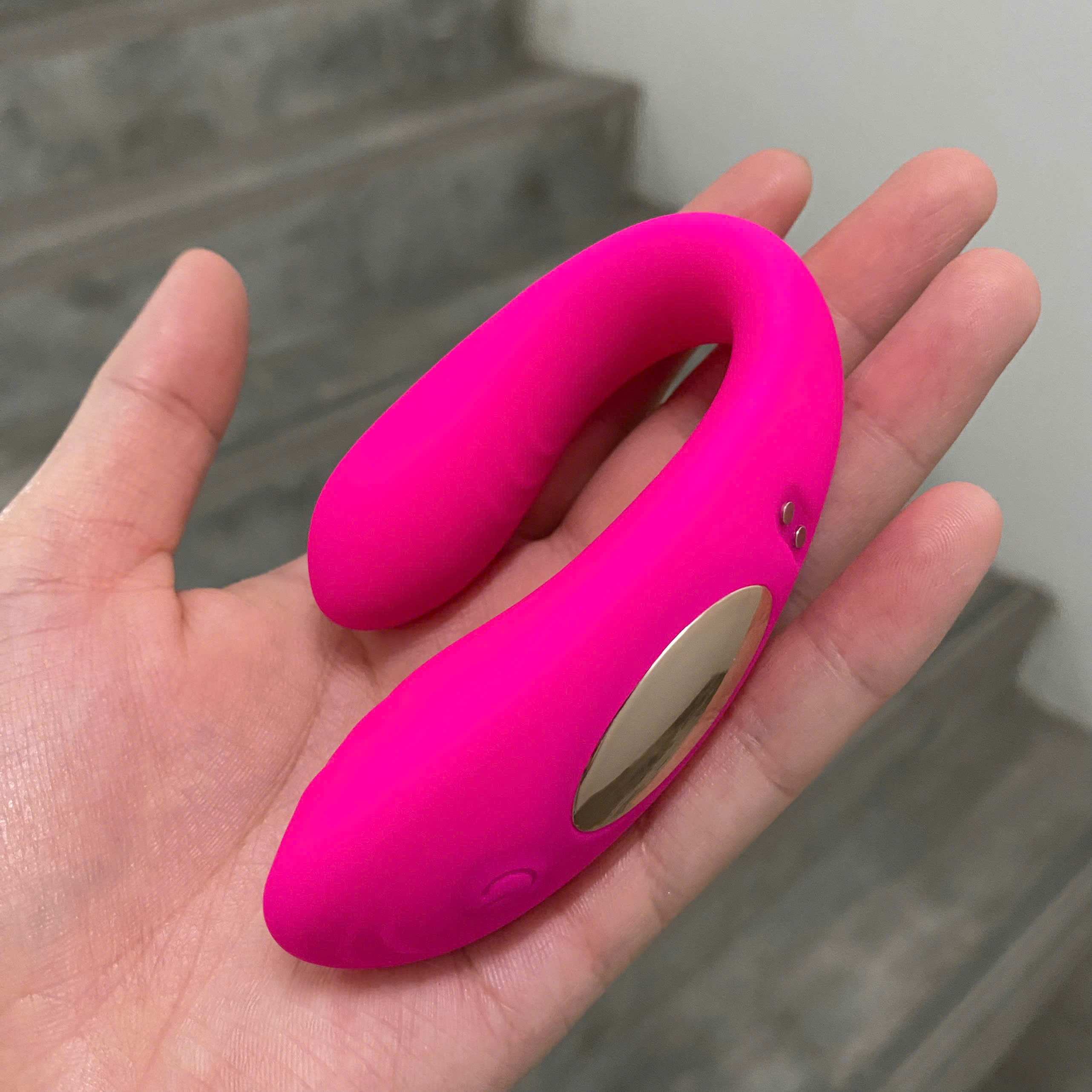 Máy rung điểm G điều khiển từ xa kích thích 2 điểm cùng lúc