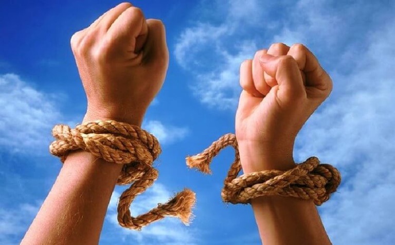 NSA Trong Tình Cảm Nghĩa Là Gì? Những Lưu Ý Trước Khi Bước Vào Mối Quan Hệ Không Ràng Buộc