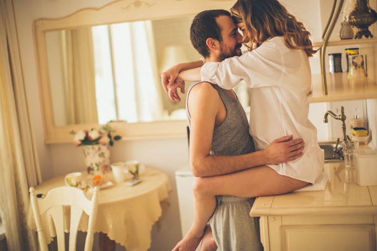 Nhu Cầu Sinh Lý Của Con Gái Khi Yêu: Cao Hay Thấp?