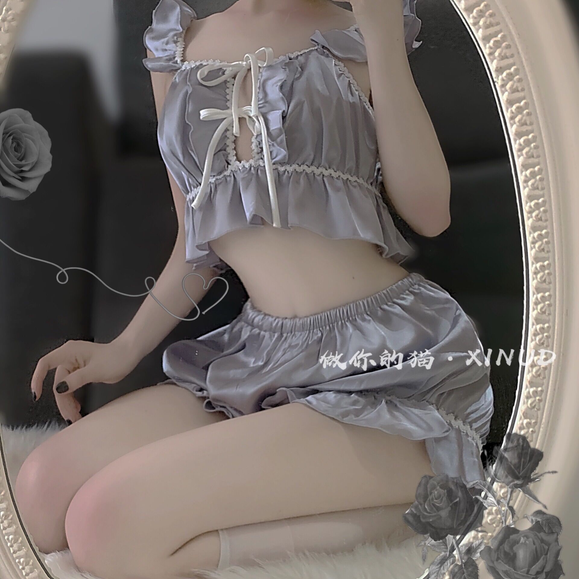 Set ngủ lụa quần đùi xẻ ngực buộc dây
