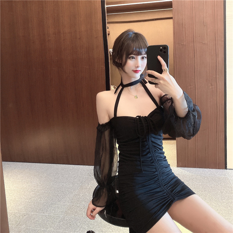 Váy body dài tay trong suốt