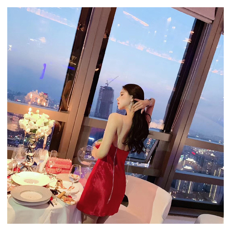 Váy lụa trơn dây kim cương Quảng Châu cao cấp