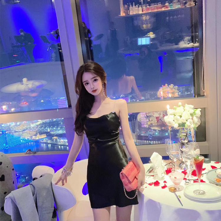 Váy lụa trơn dây kim cương Quảng Châu cao cấp