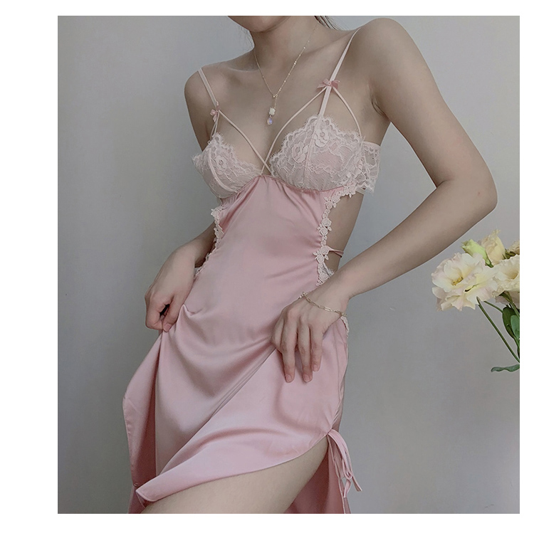 Váy ngủ hở lưng ngực trắng