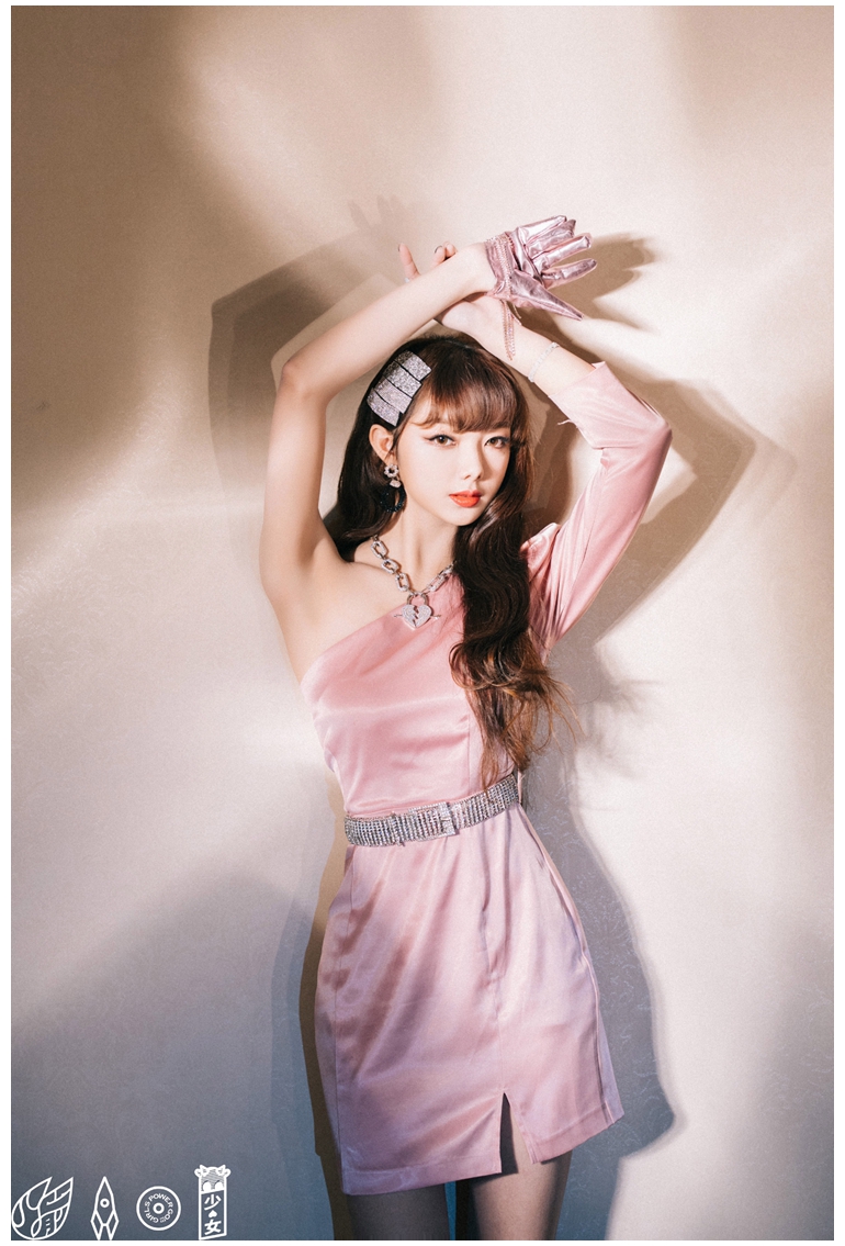 Thắt lưng kim cương Nana Jacqueline