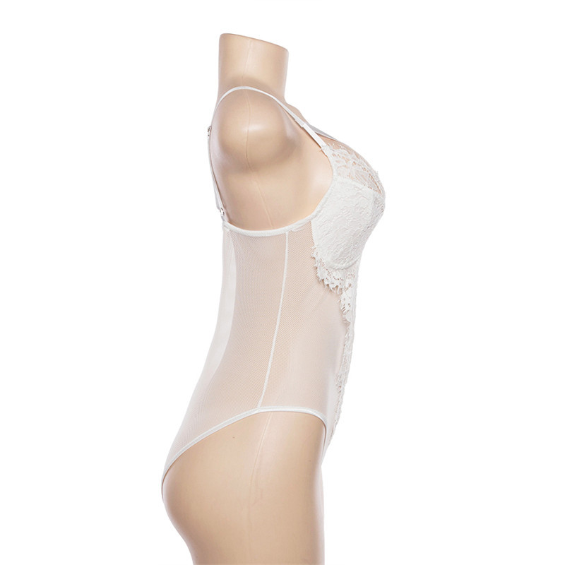 Jumsuit 2 dây ren màu trắng