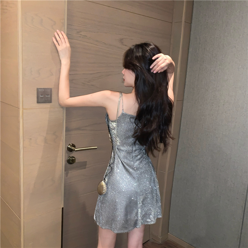 Váy nhũ 2 dây Quảng Châu
