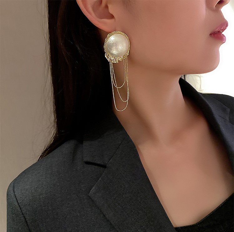 Khuyên tai ngọc trai to dây dài mỏng