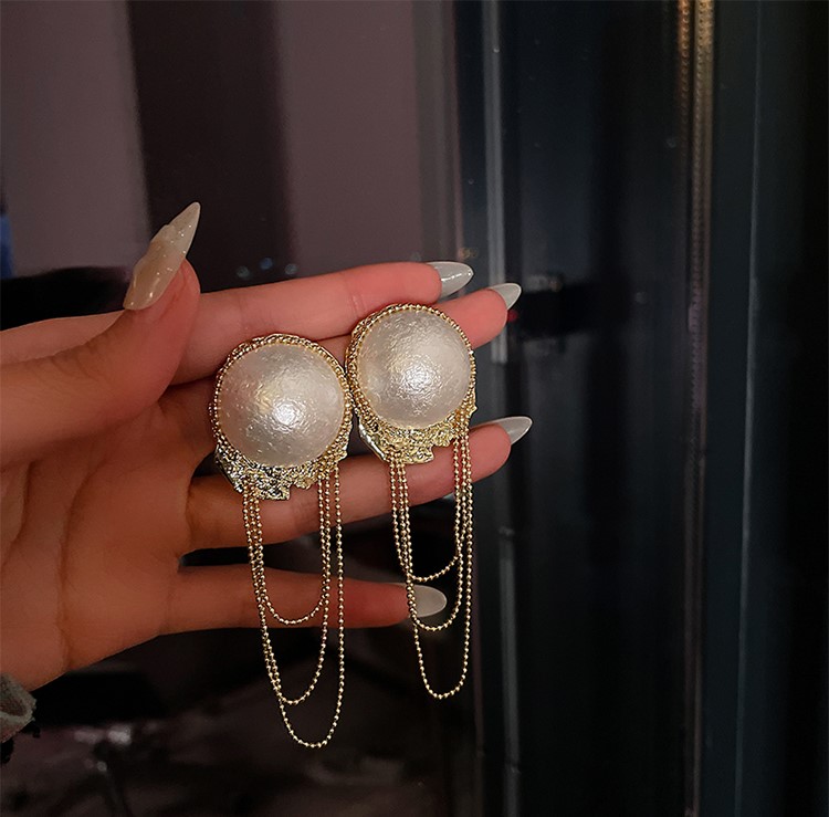 Khuyên tai ngọc trai to dây dài mỏng