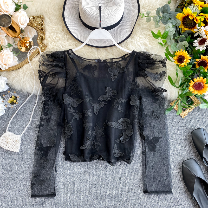 Áo ren thêu chim tay phồng xuyên thấu