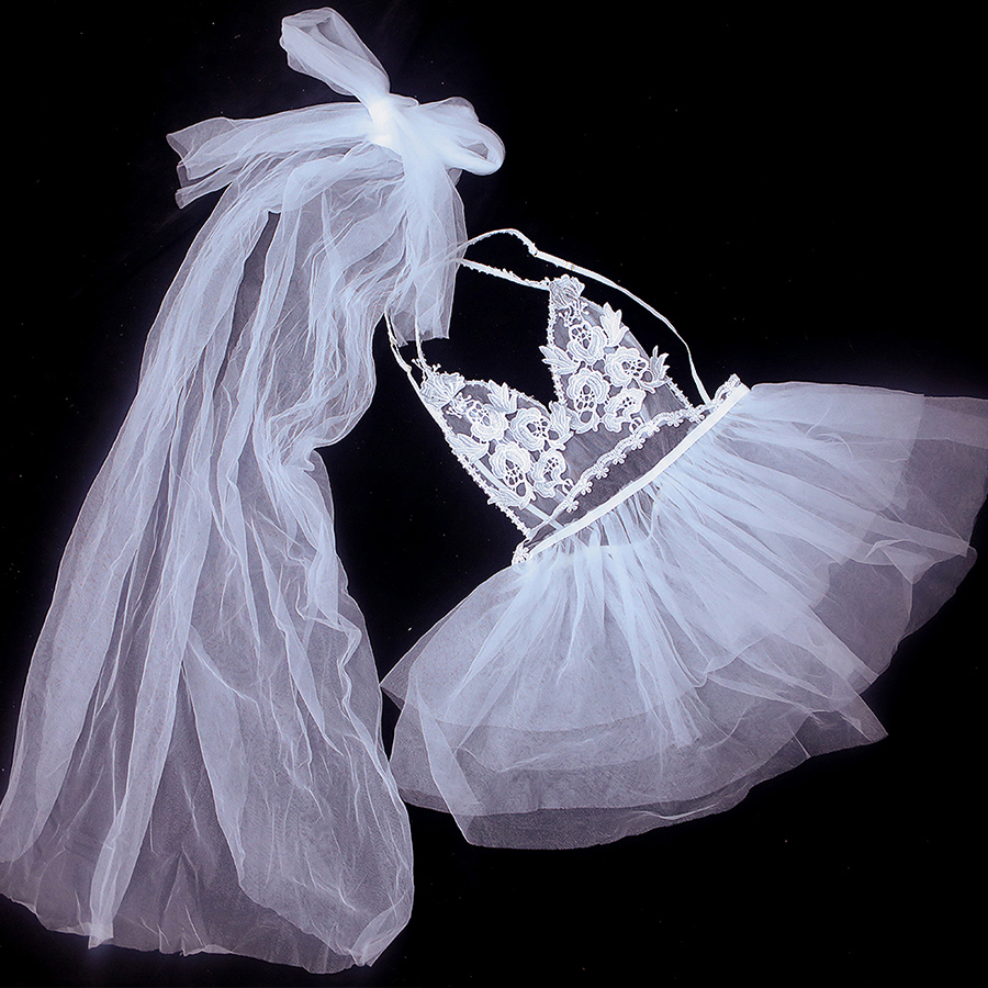 Váy ngủ Cosplay cô dâu ngực hoa